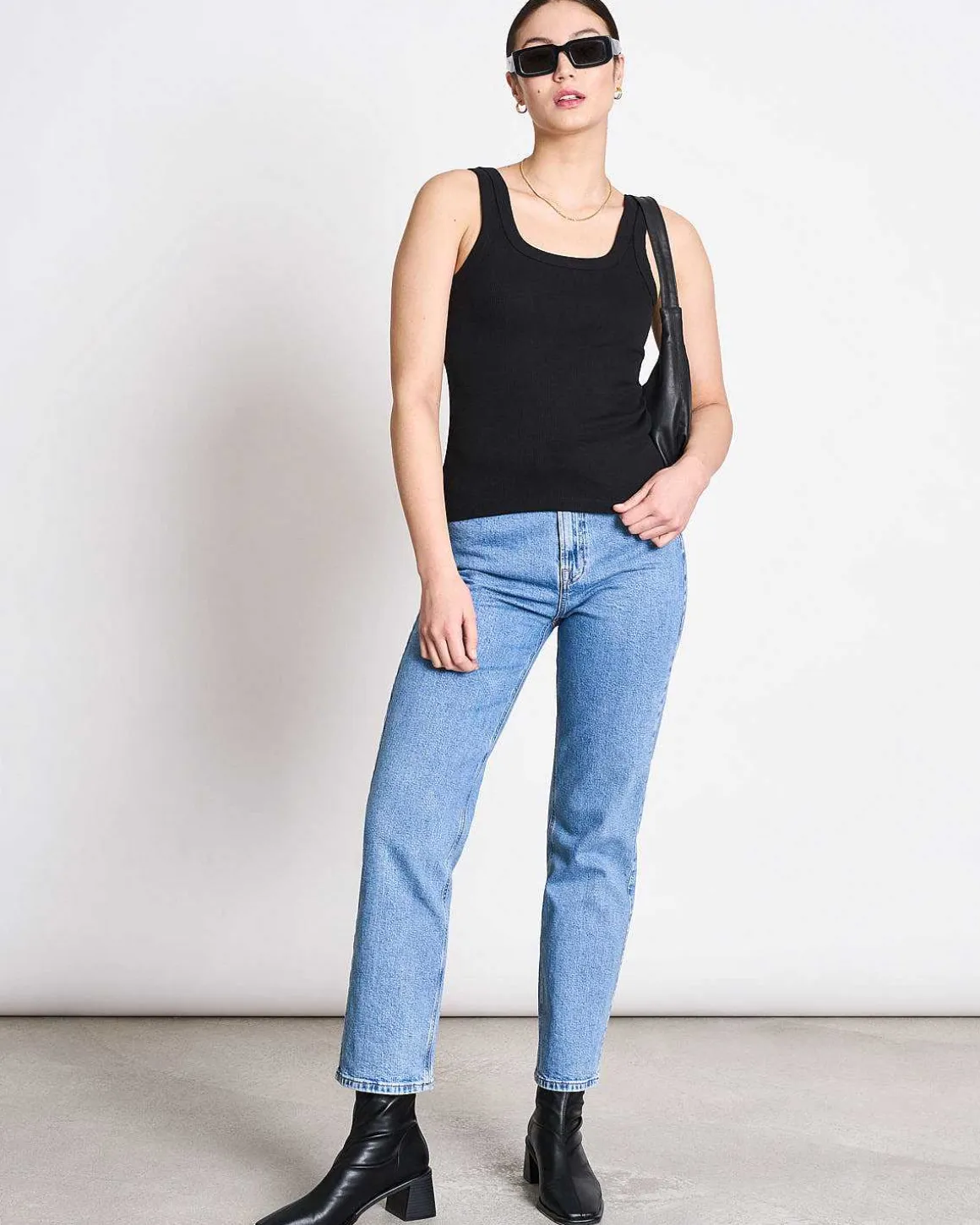 Rib Top Talli Black Gots