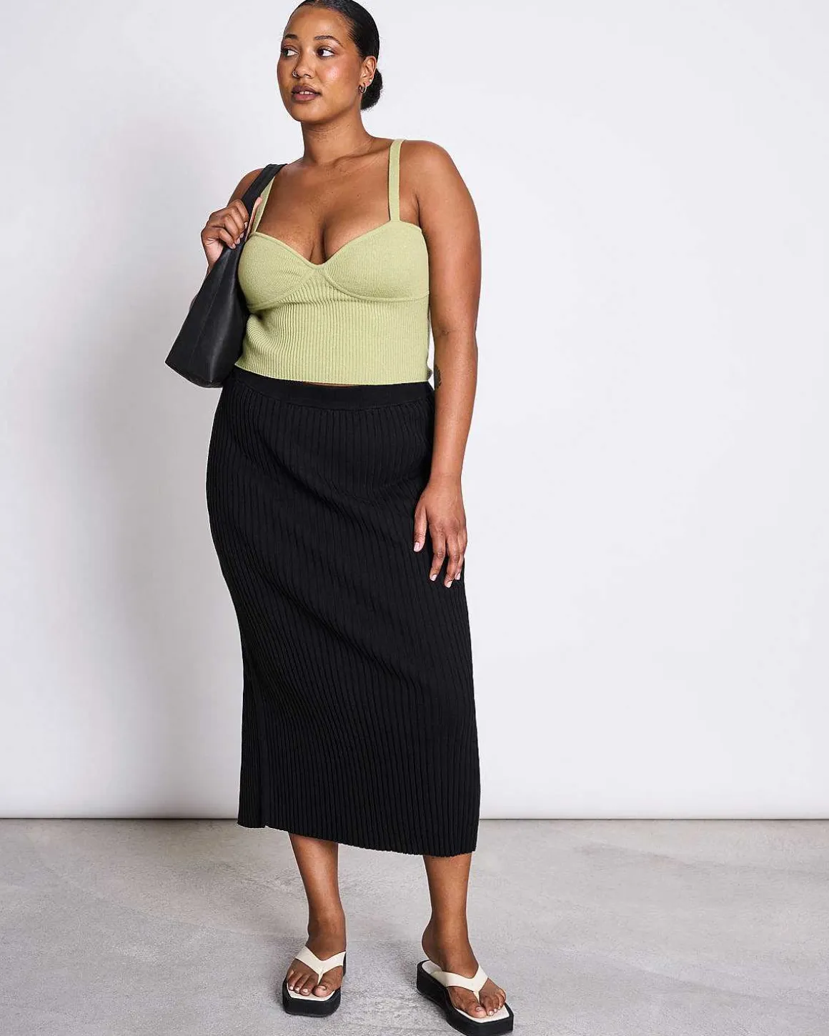 Top Sanah Moss